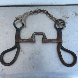 Dutton Horse Bit with Curb Chain